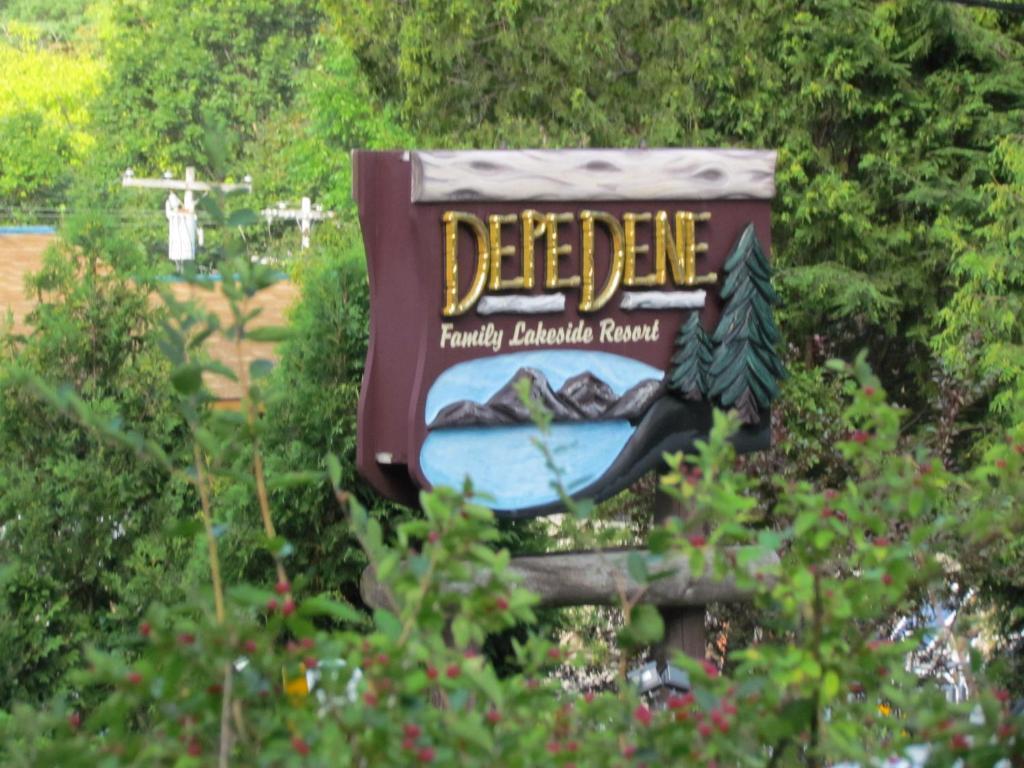 Depe Dene Resort Lac George Chambre photo